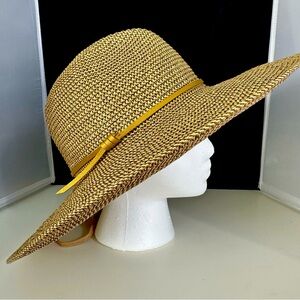 Nikki Beach Harper Hat Gold Shimmer Version- EUC